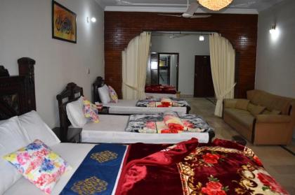 Neelum Guest House - image 20