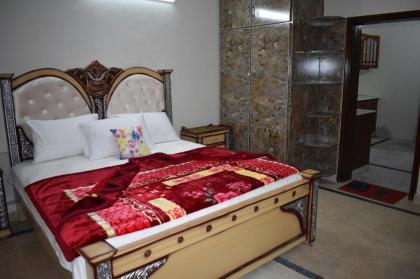 Neelum Guest House - image 24