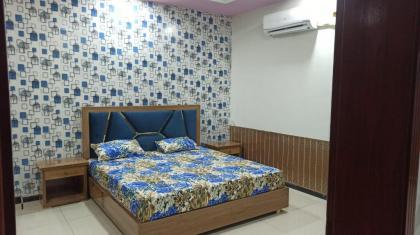 The Crown Guest House  - image 22