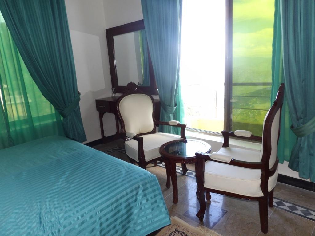 Canari Hotel kashmir View khanspur Ayoubia  - image 6