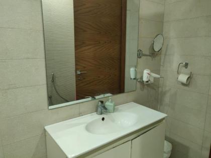 Royal Family Suite E-11 Only for Families Islamabad - image 10