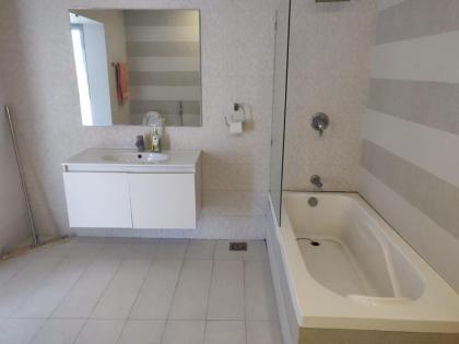 Royal Family Suite E-11 Only for Families Islamabad - image 11