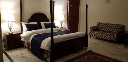 Royal Family Suite E-11 Only for Families Islamabad - image 5