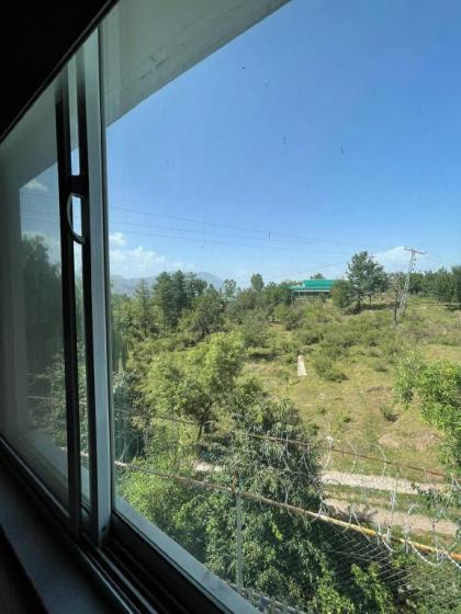 Swiss Cottage in Murree - image 9