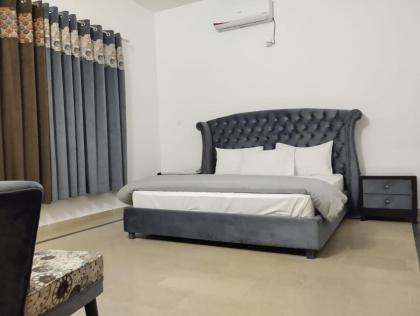 Islamabad Travelodge Guest House - image 2