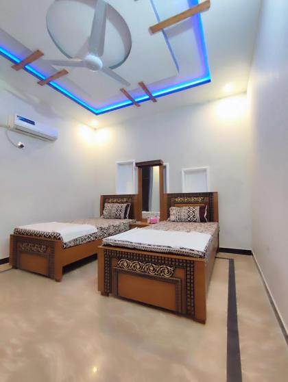 Lavish Inn Islamabad - image 11