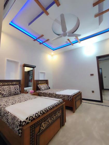 Lavish Inn Islamabad - image 9