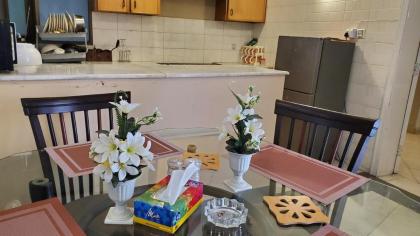 Rove Lodging-3 Bedroom Service Apartment - image 12
