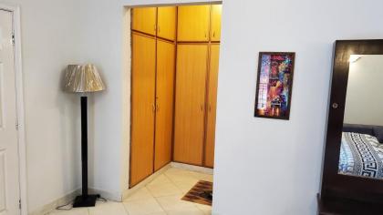 Rove Lodging-3 Bedroom Service Apartment - image 17