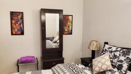 Rove Lodging-3 Bedroom Service Apartment - image 19