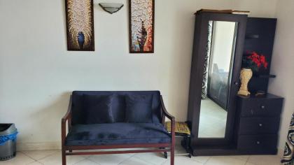 Rove Lodging-3 Bedroom Service Apartment - image 4