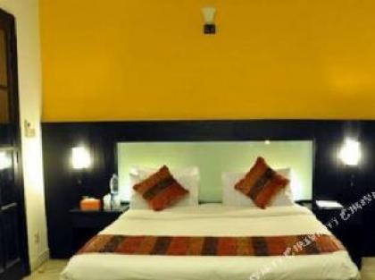Riveria Guest House - image 8