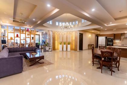 Penthouse by Shelton - image 28