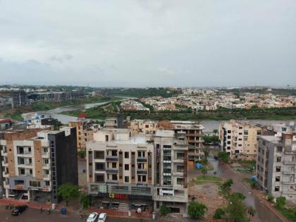 The River View Apartment - image 21