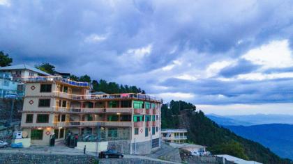 Canari Hotel kashmir view - image 29