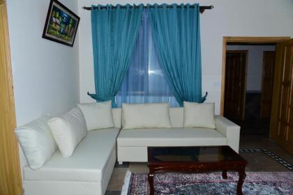 Canari Hotel kashmir view - image 7