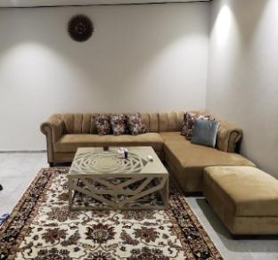 Elegant and welcoming one bed executive suite. - main image