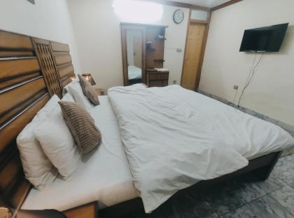 Lexus Lodge - image 4