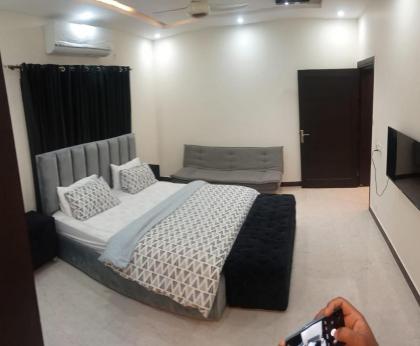 Haven Lodge Islamabad - image 14