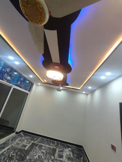 Fasil-Town Rooms Near Isb Air port - image 9