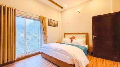Deluxe Suite - 2 Bed Service Apartment Murree