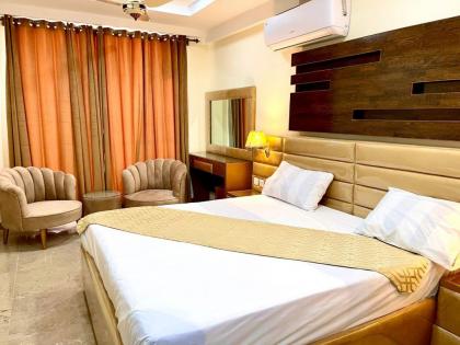HotelH6