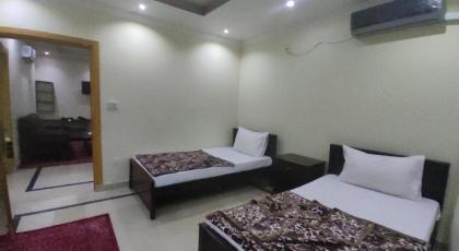 LE MERIDIEN  - image 18