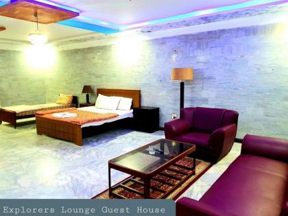 Explorer's Lounge Discover with Comfort - image 14