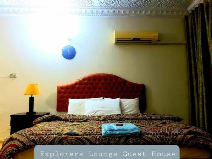 Explorer's Lounge Discover with Comfort - image 28