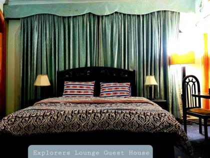 Explorer's Lounge Discover with Comfort - image 3