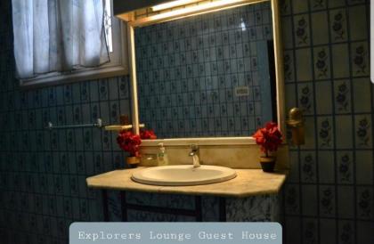 Explorer's Lounge Discover with Comfort - image 9