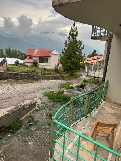 Bhurban 2bed townhouse with a lawn - image 11