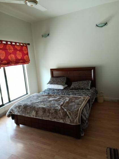 Bhurban 2bed townhouse with a lawn - image 4