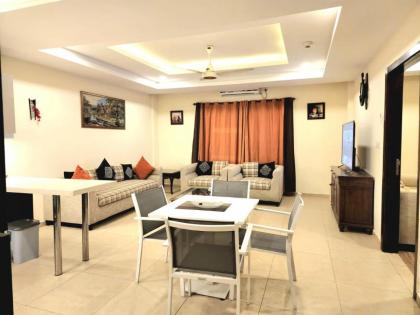 Bright & Beautiful 1 Bed Apt In Bahria Town - image 5