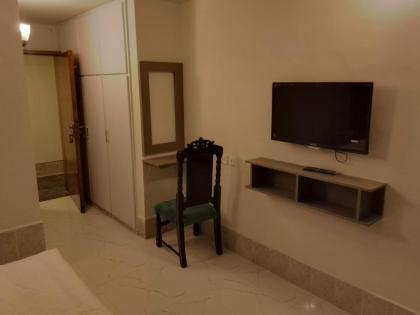 Grand Heights - image 21