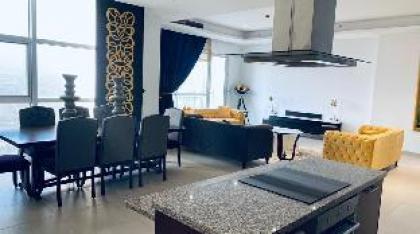 Stunning 3 Bedroom 16th Floor Margalla View flat. - image 4