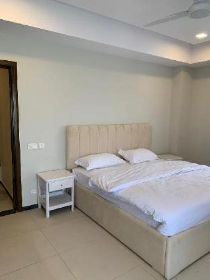 Pine Heights Luxury Apartments - image 2