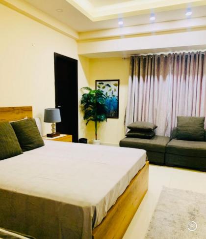 Elysium Service Apartment 1203 - image 8