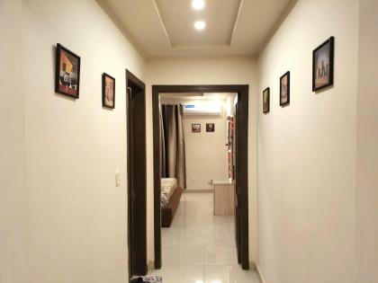 Glorious Vacation Apartments  - image 8