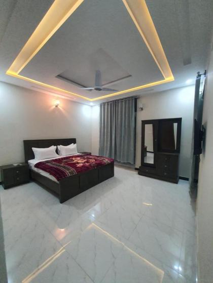 Transit Guest House  - image 7