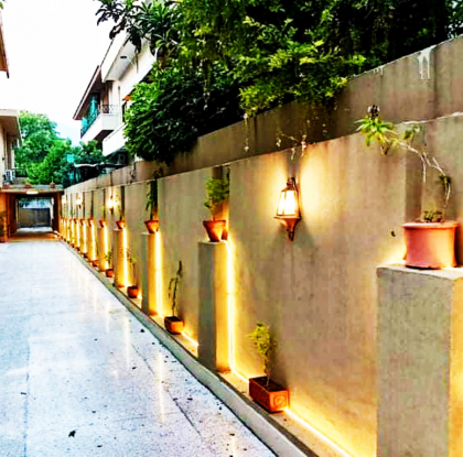 Grand Peace House (II)