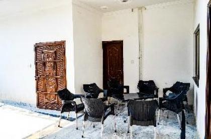 Two Bedroom's Flat in Westridge  - image 2