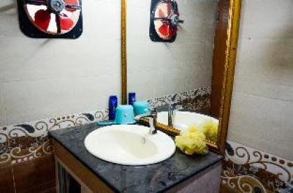 Two Bedroom's Flat in Westridge  - image 8