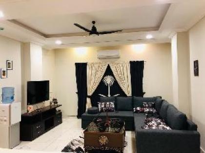 ThE Mountain view Apartment Bahria town phase 1