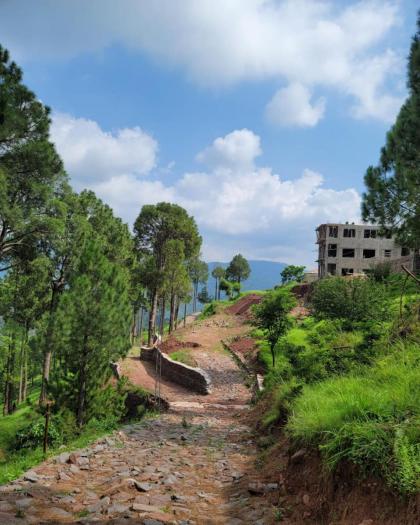 Hotel Galaxy Hill Resorts Murree - image 11