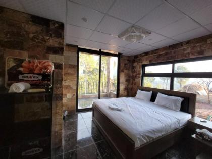 Hotel Galaxy Hill Resorts Murree - image 17