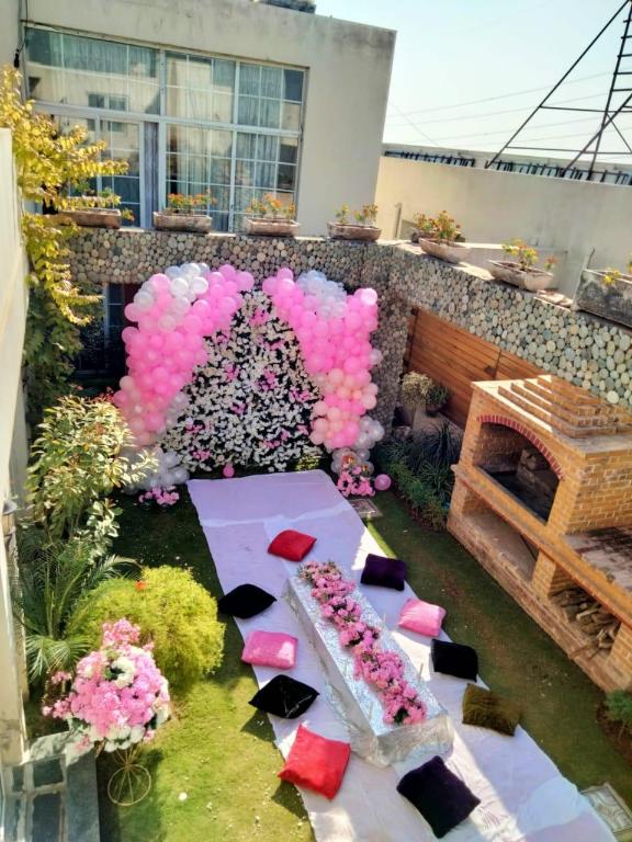 Luxurious Furnished Guest Houses in Islamabad - image 3
