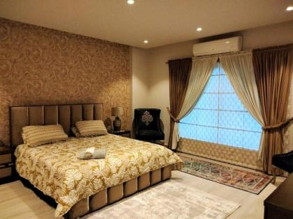 Luxurious 1 Bed Condo For Rental on Daily Basis Islamabad