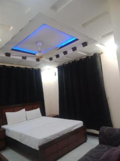 Heaven Huts - image 2