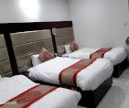 Manat Hotel - image 11